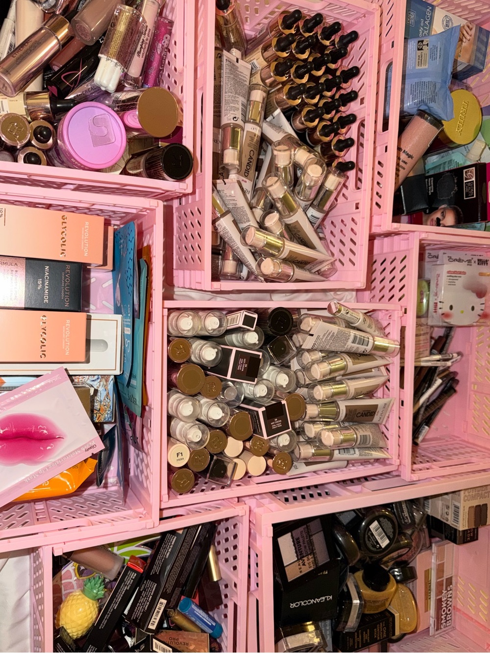 Mystery box makeup / skincare / beauty assortment bundle lot wholesale bulk